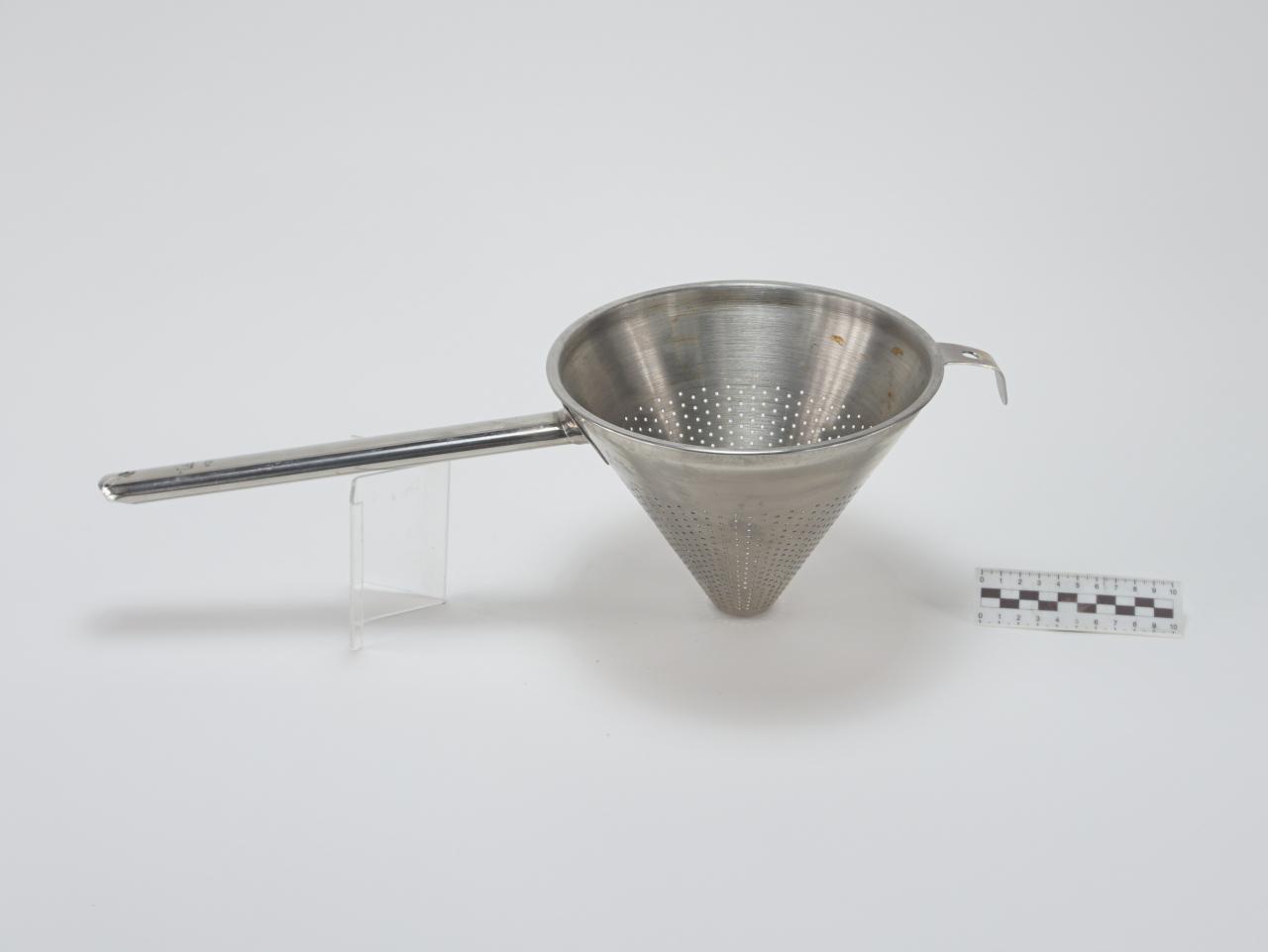 COLANDER