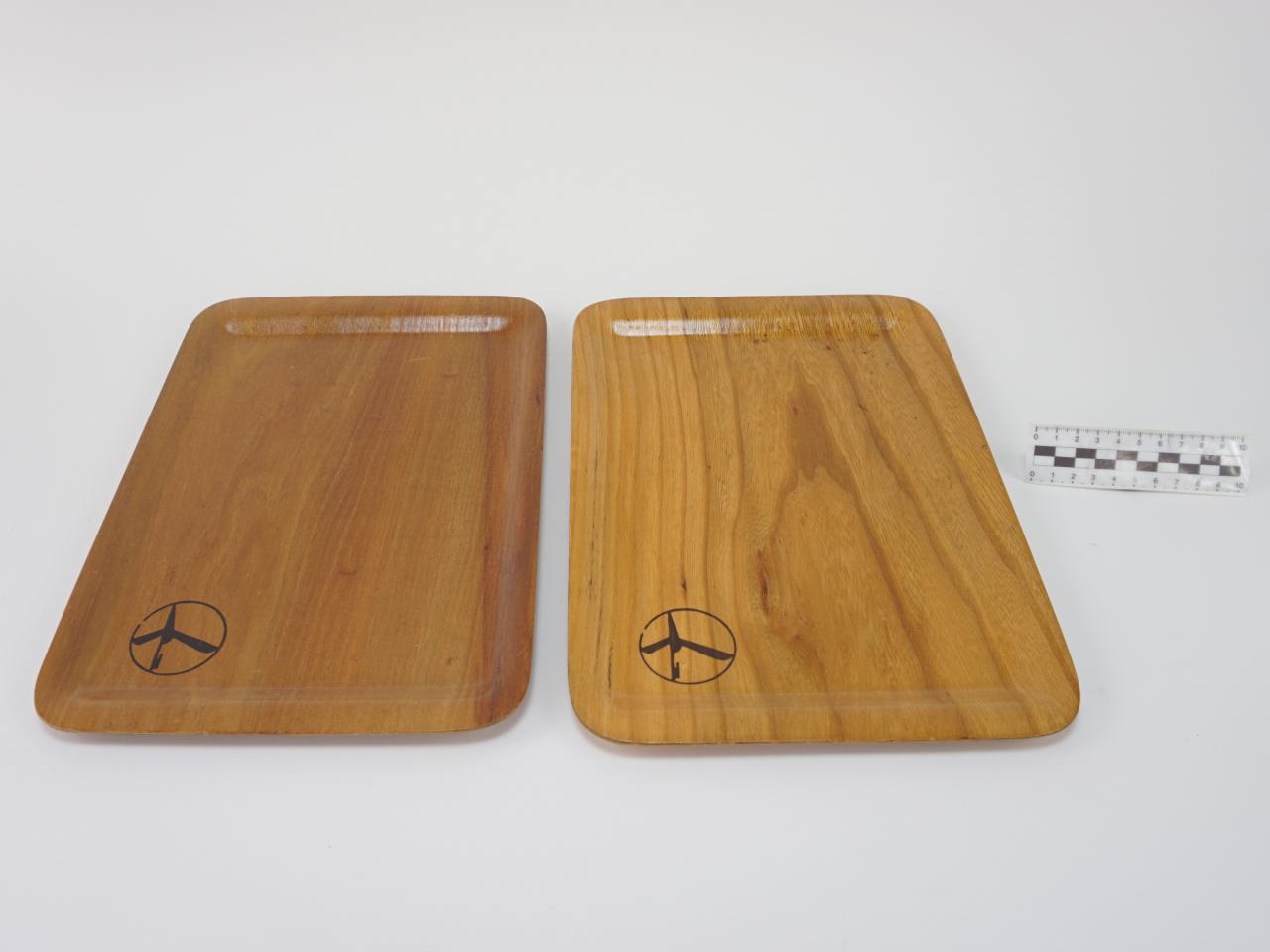 TRAY