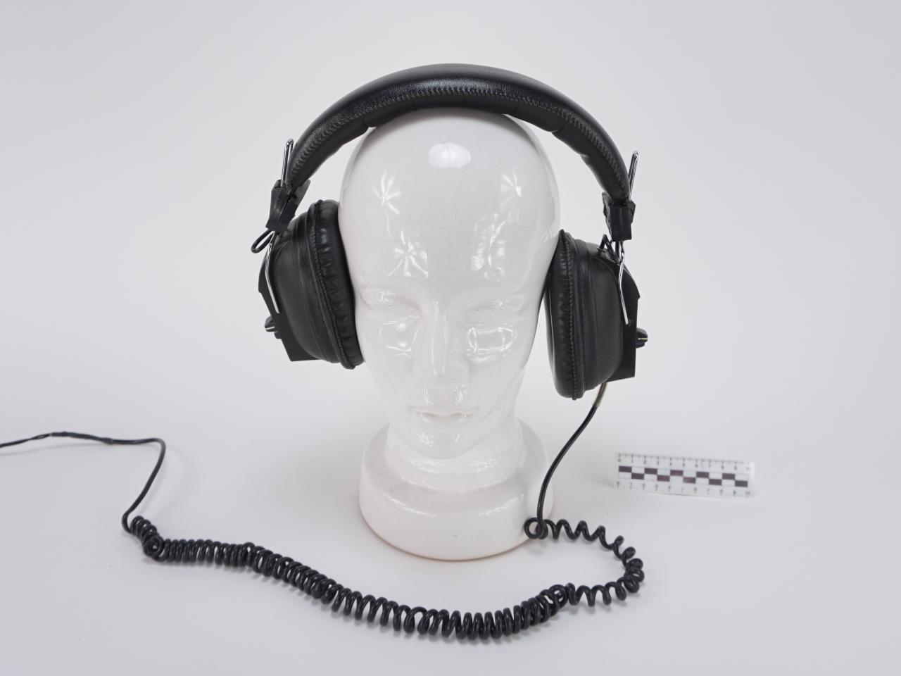 HEADPHONES