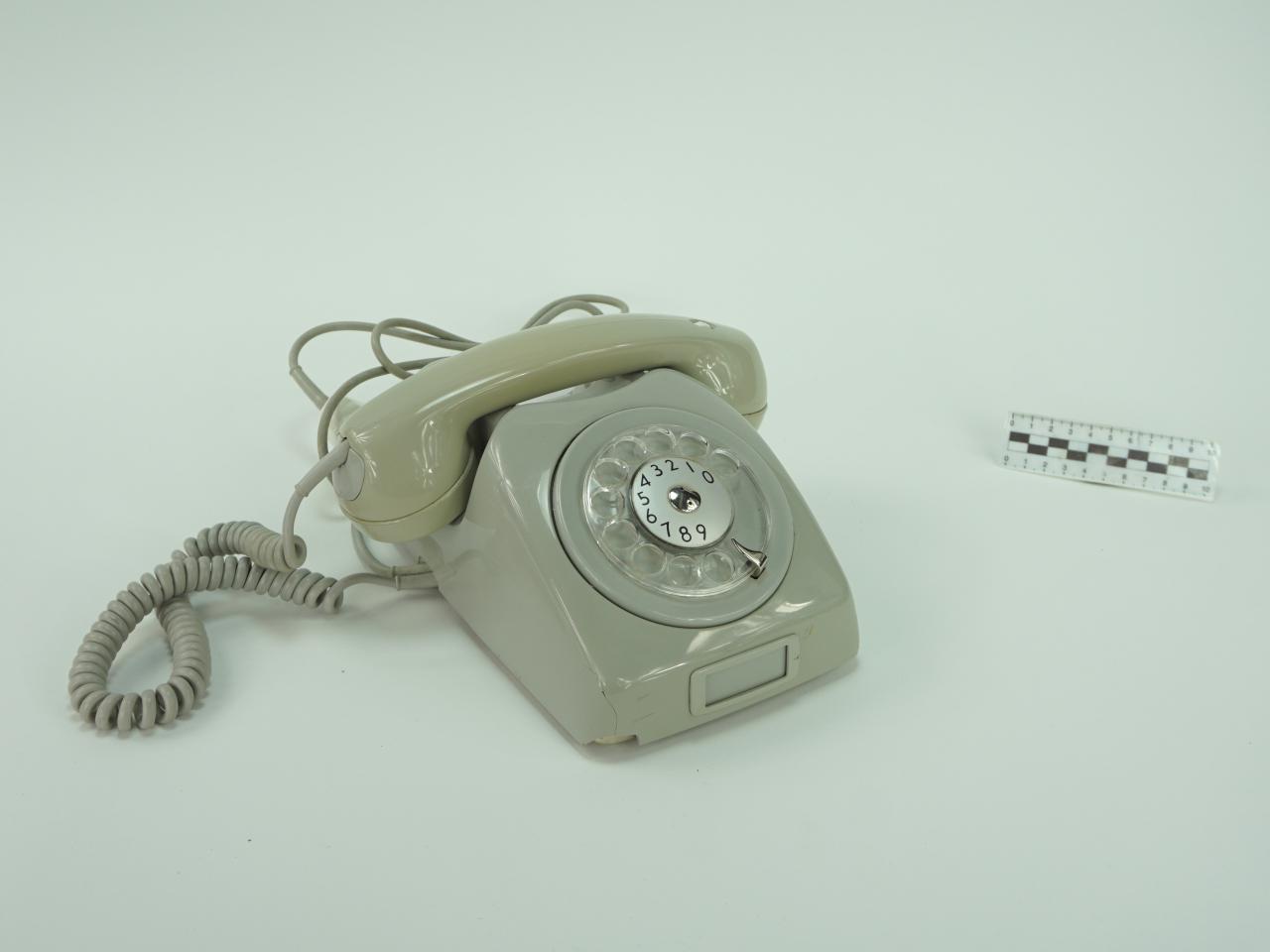 TELEFON STACJONARNY