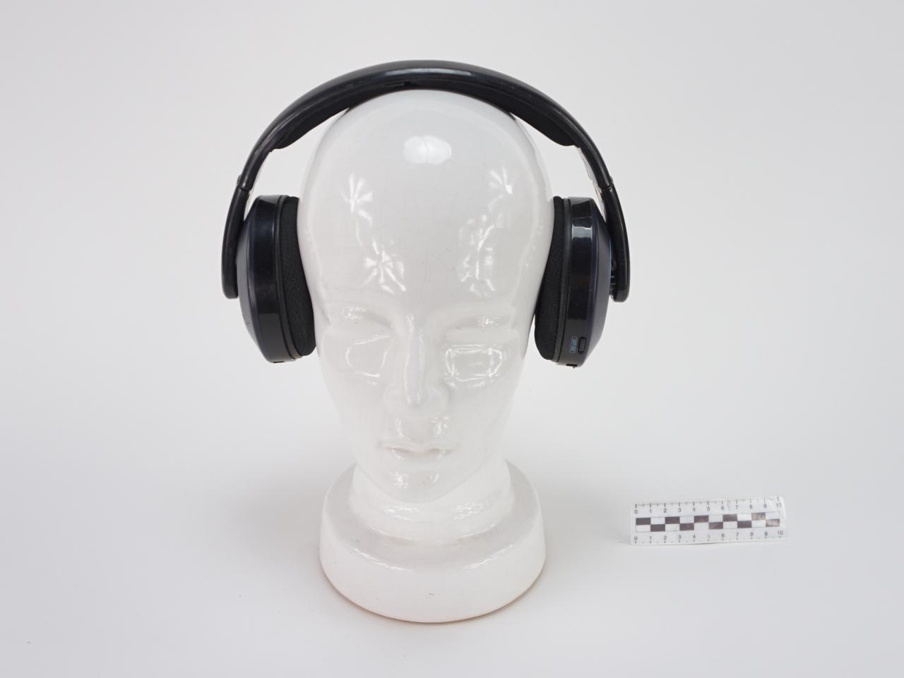 HEADPHONES