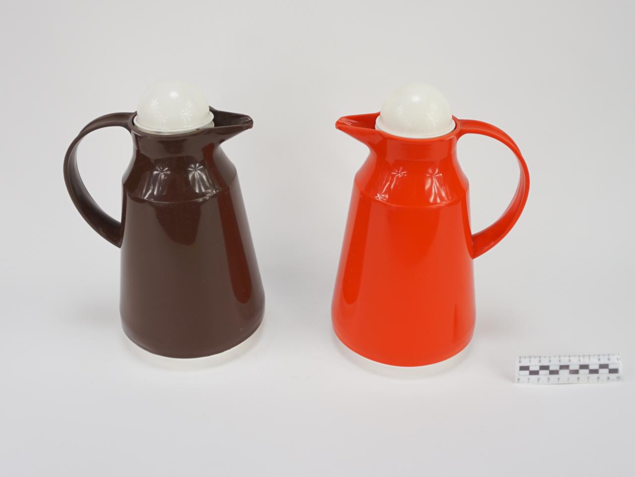 THERMOS