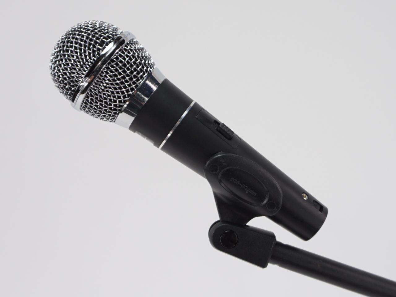 MICROPHONE