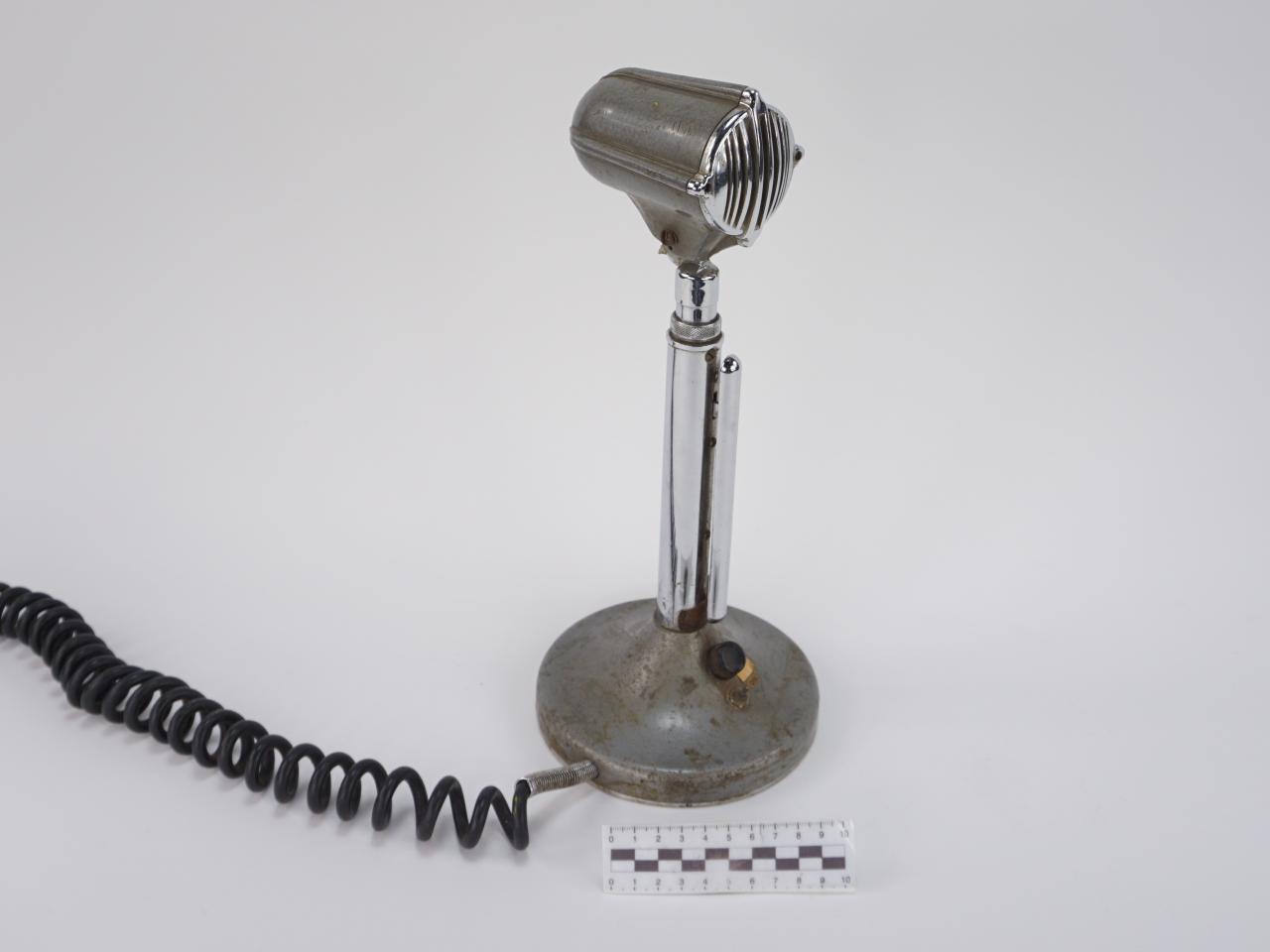 MICROPHONE