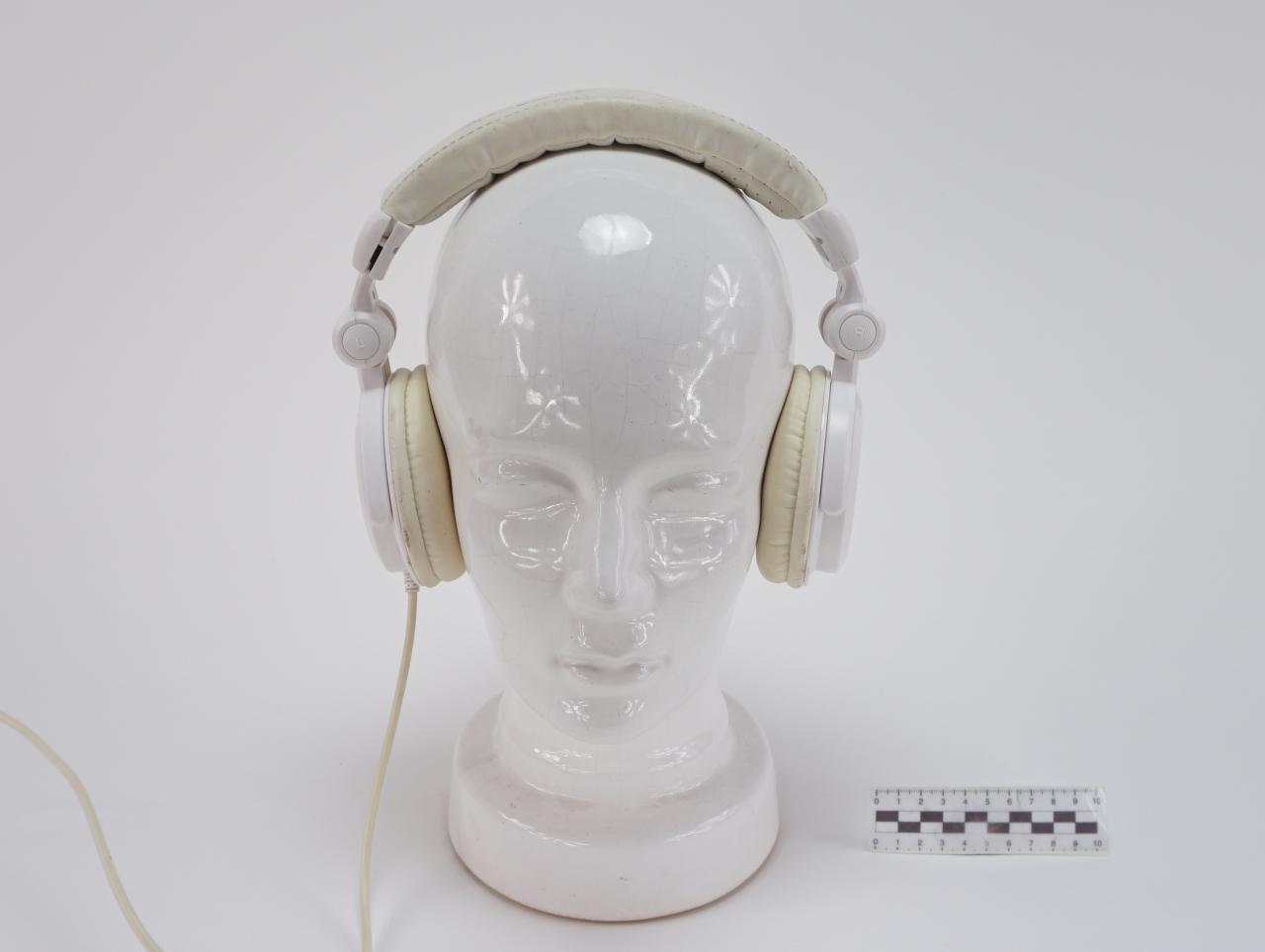 HEADPHONES