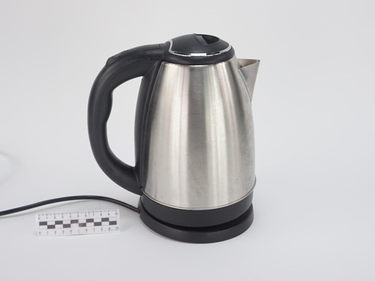 ELECTRIC KETTLE