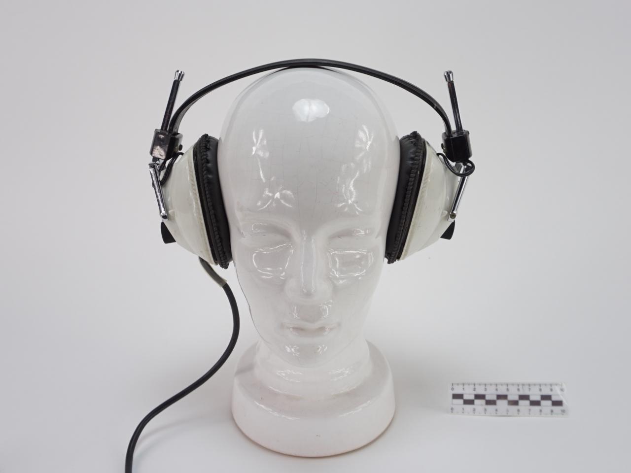 HEADPHONES