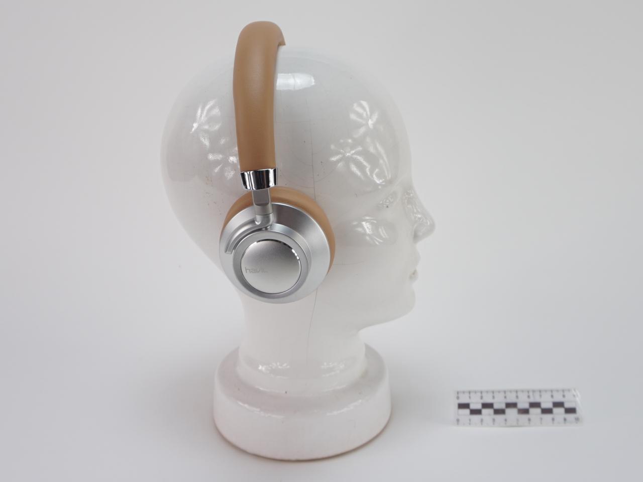 HEADPHONES