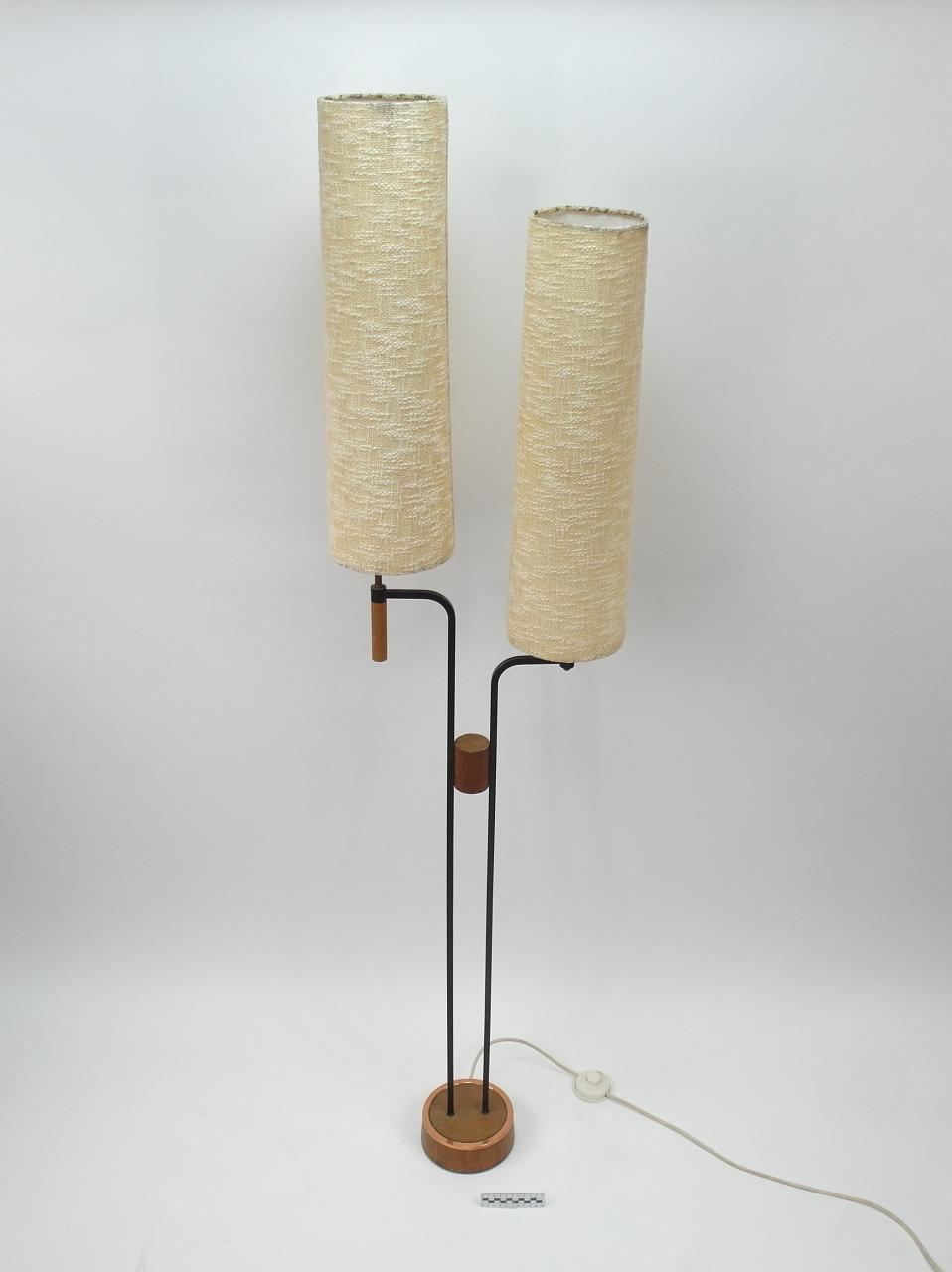 LAMPA PODŁOGOWA