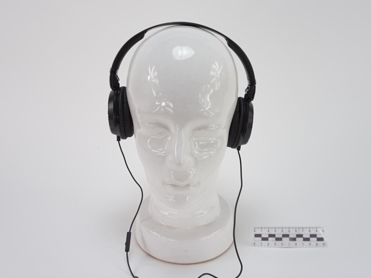HEADPHONES