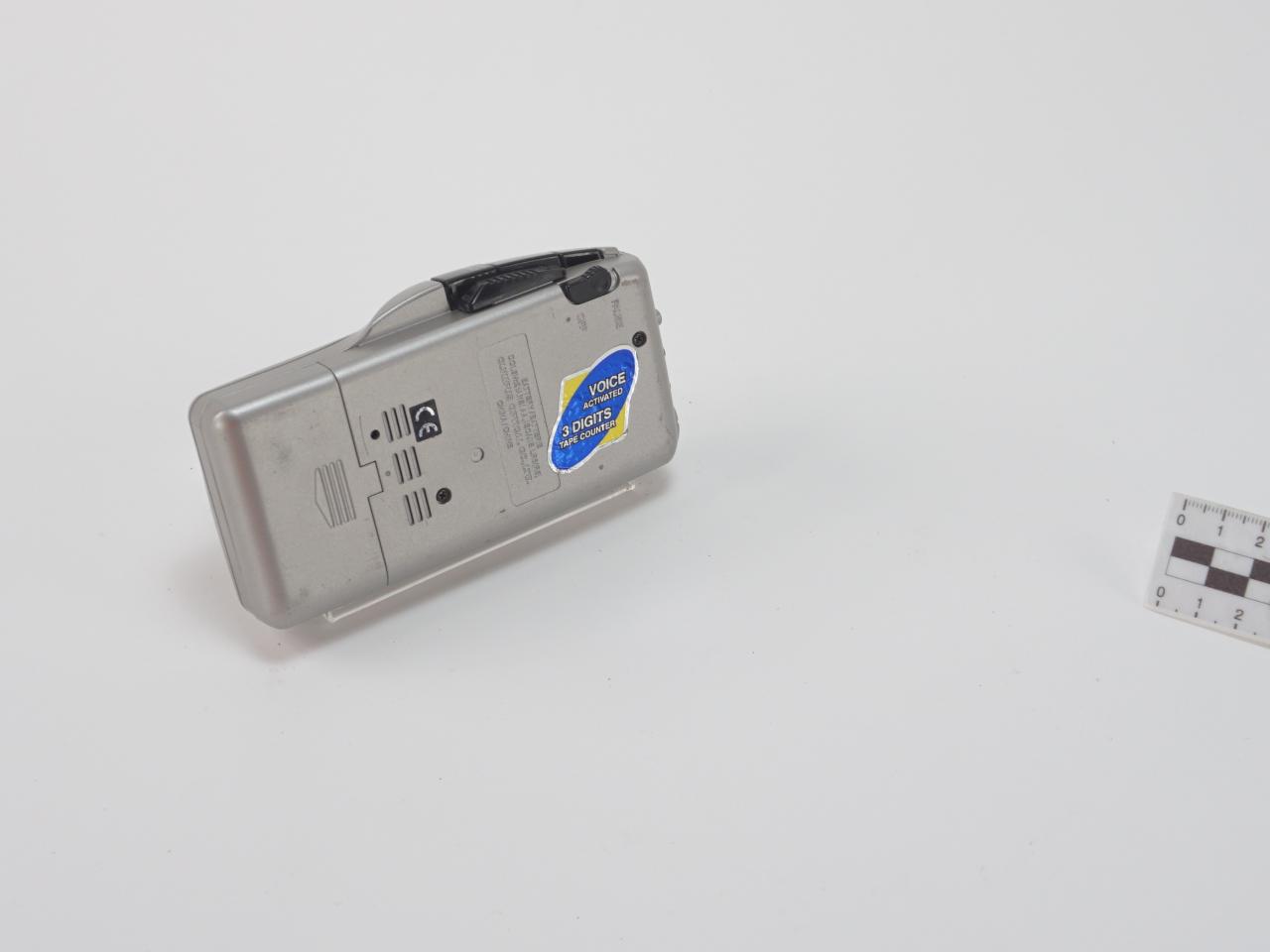DICTAPHONE