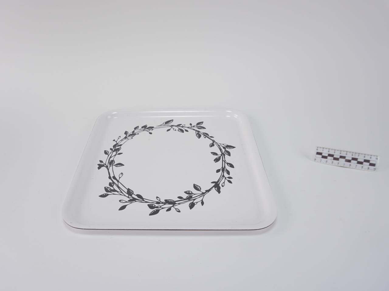 TRAY