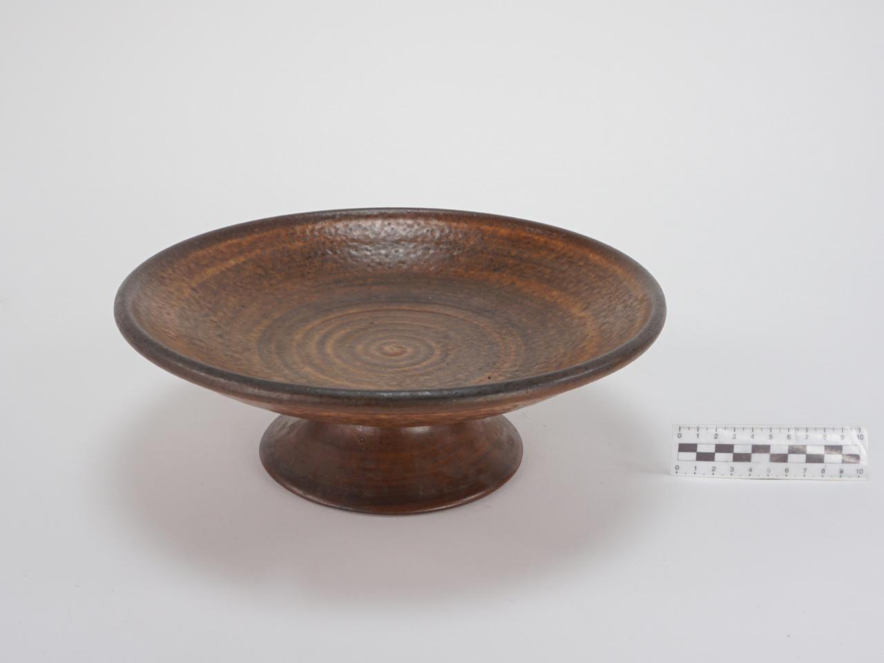 CAKE STAND