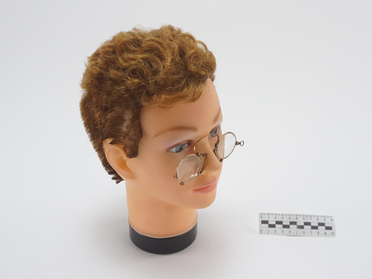 OKULARY