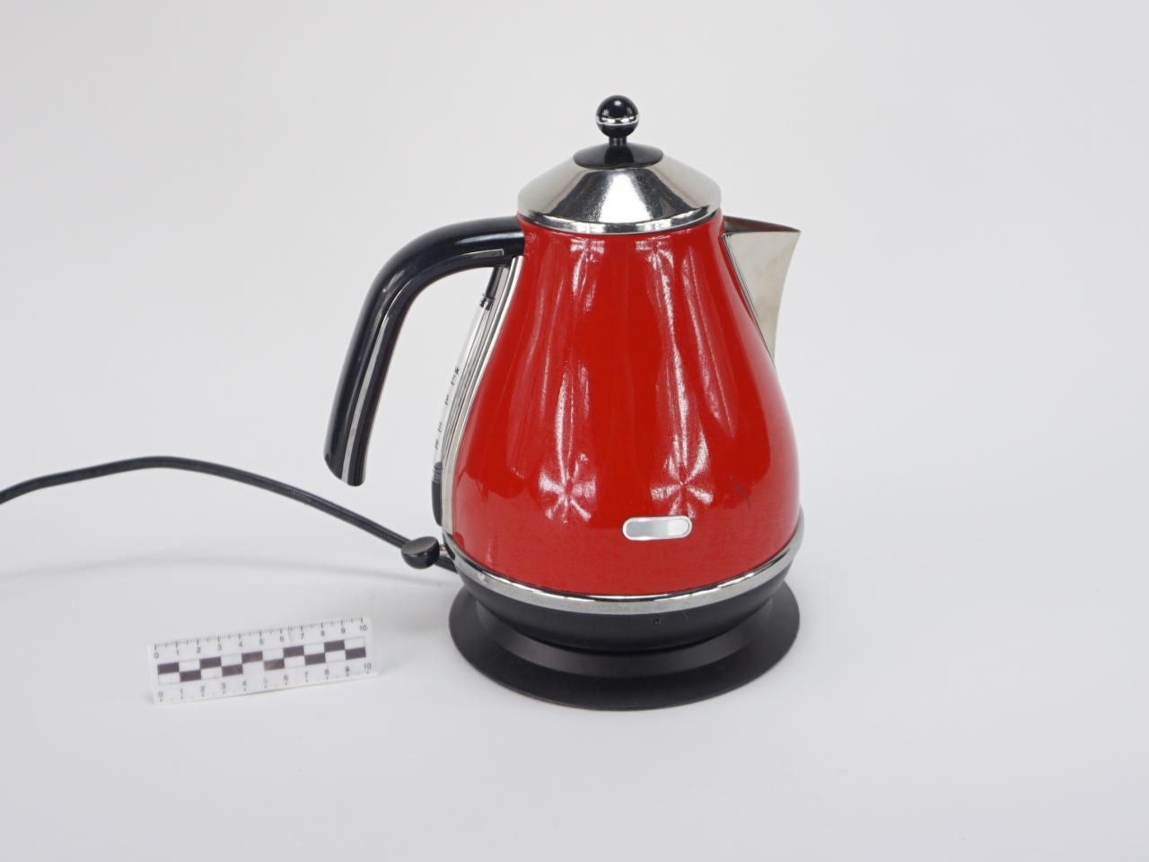 ELECTRIC KETTLE