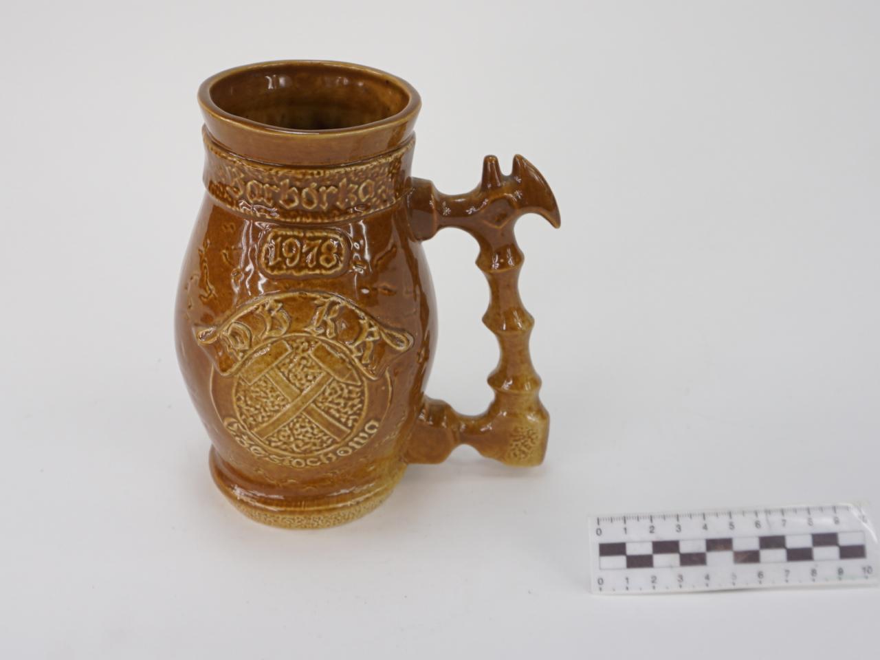 BEER MUG