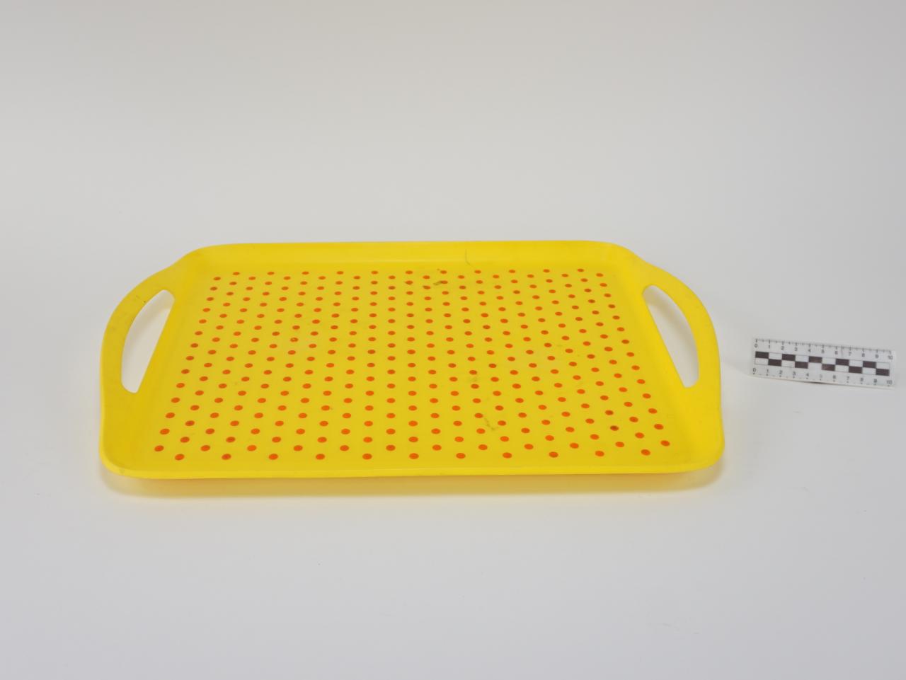 TRAY