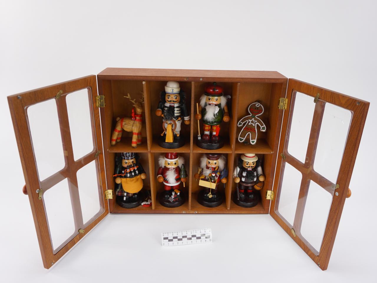 SMALL CABINET