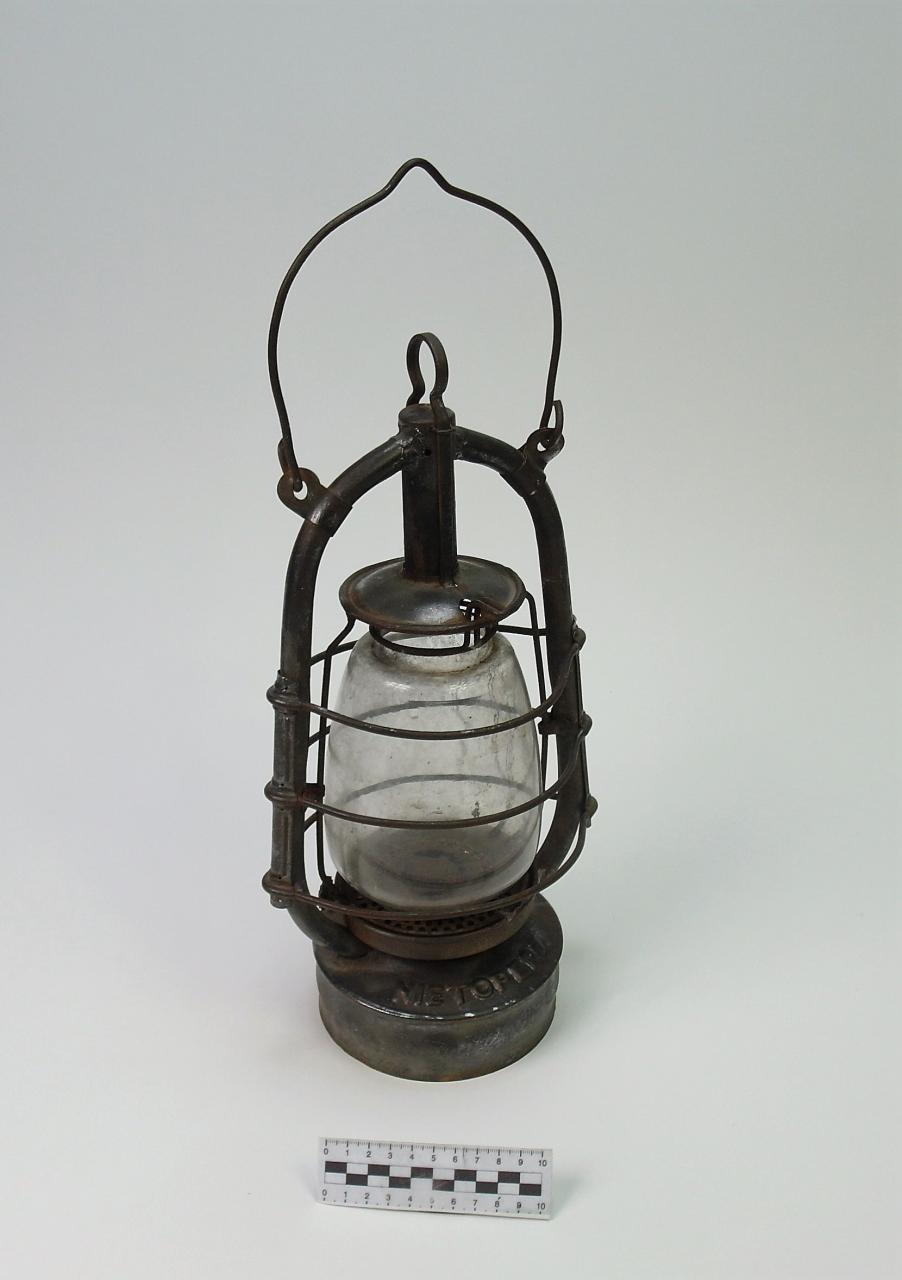 LAMPA NAFTOWA
