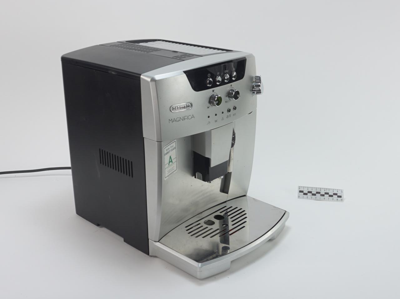 COFFEE MACHINE
