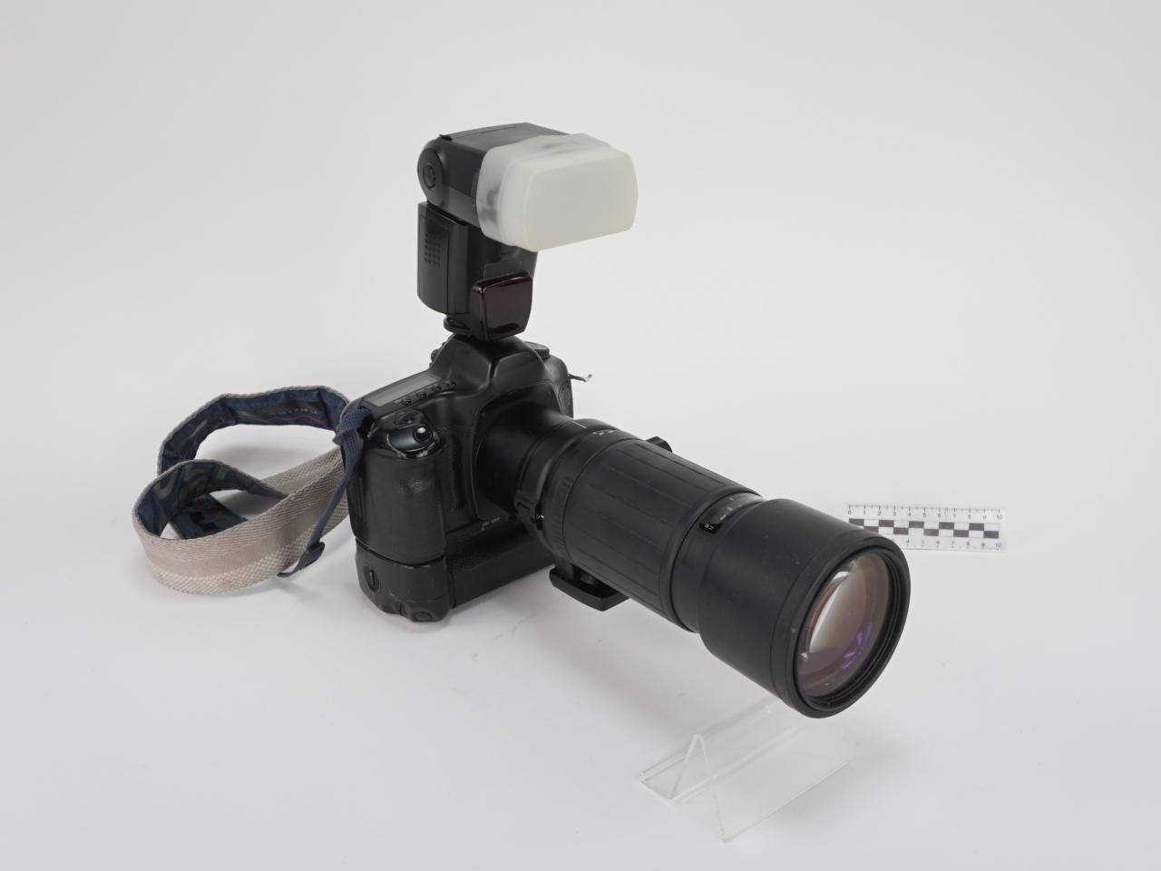 APARAT FOTOGRAFICZNY CYFROWY KOMPLET NR.11