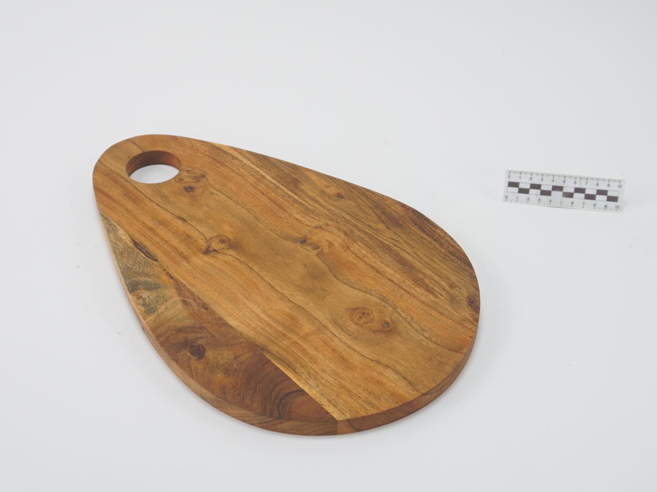 CUTTING BOARD