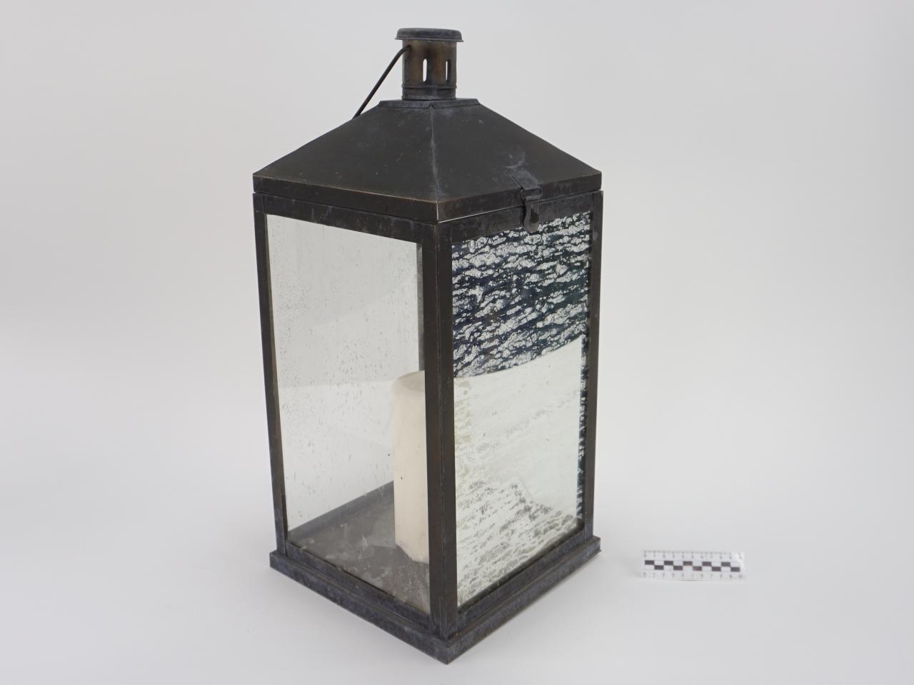 LAMPION