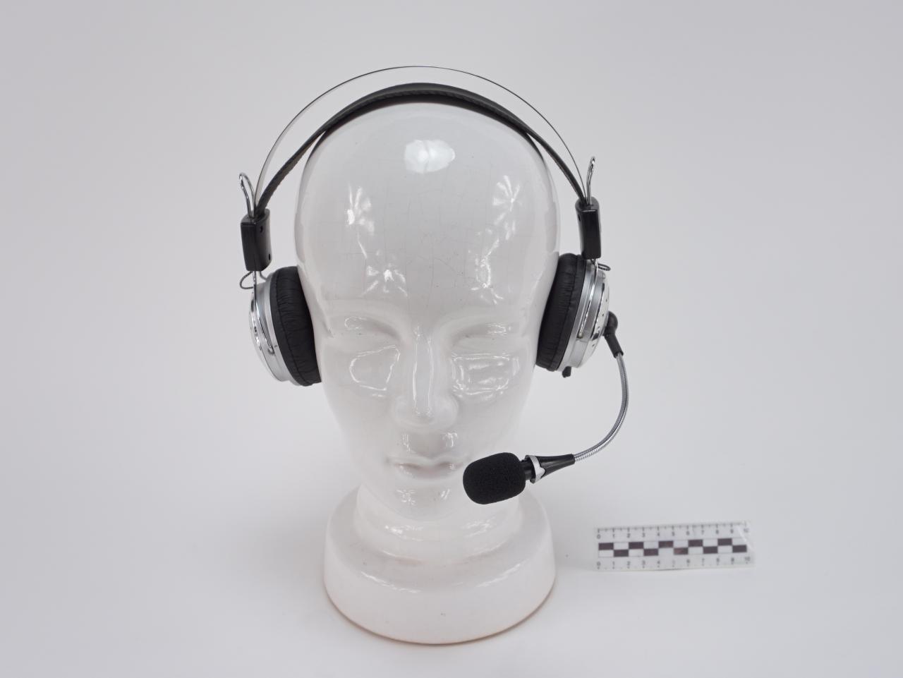 HEADPHONES