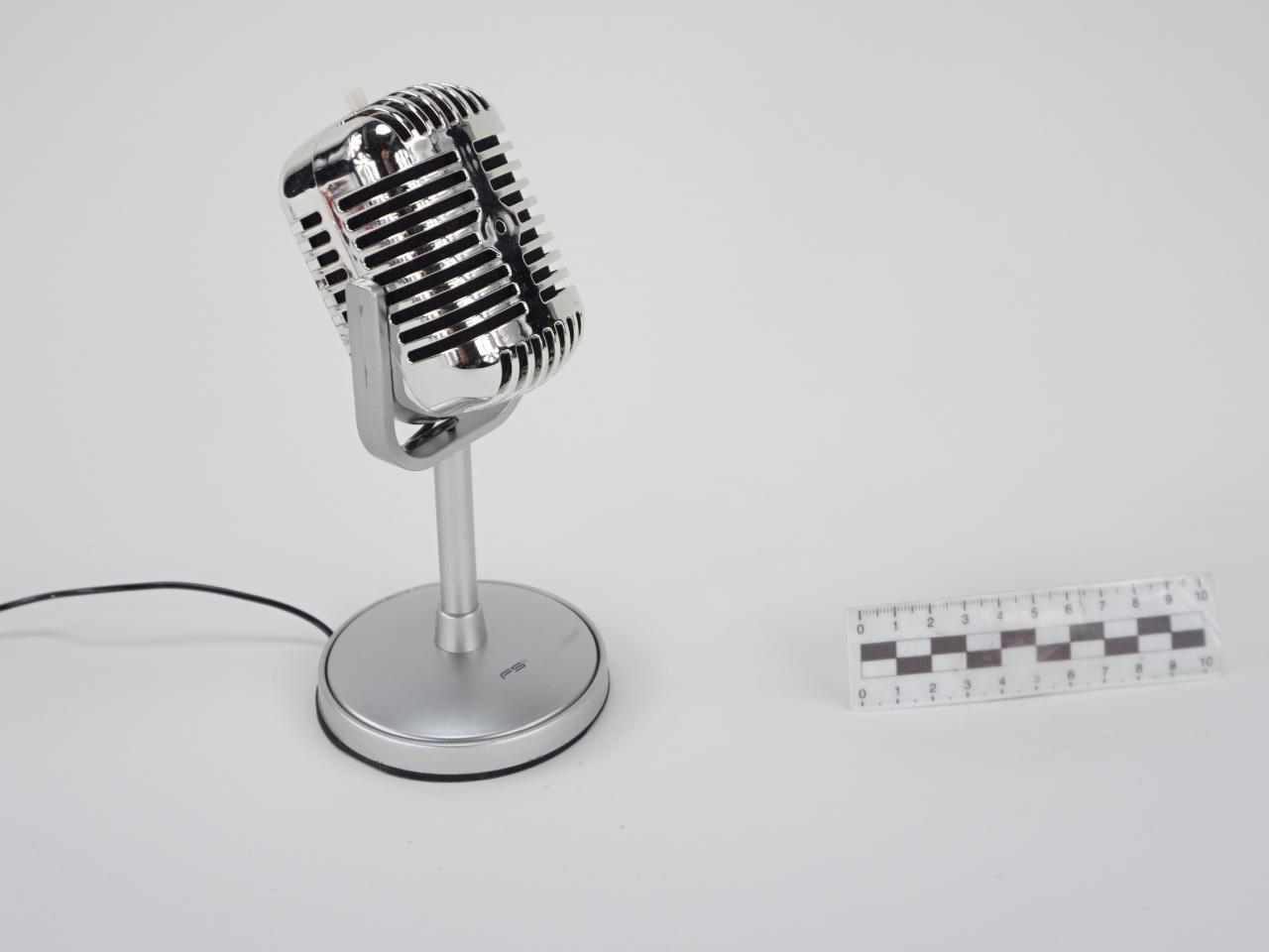 MICROPHONE