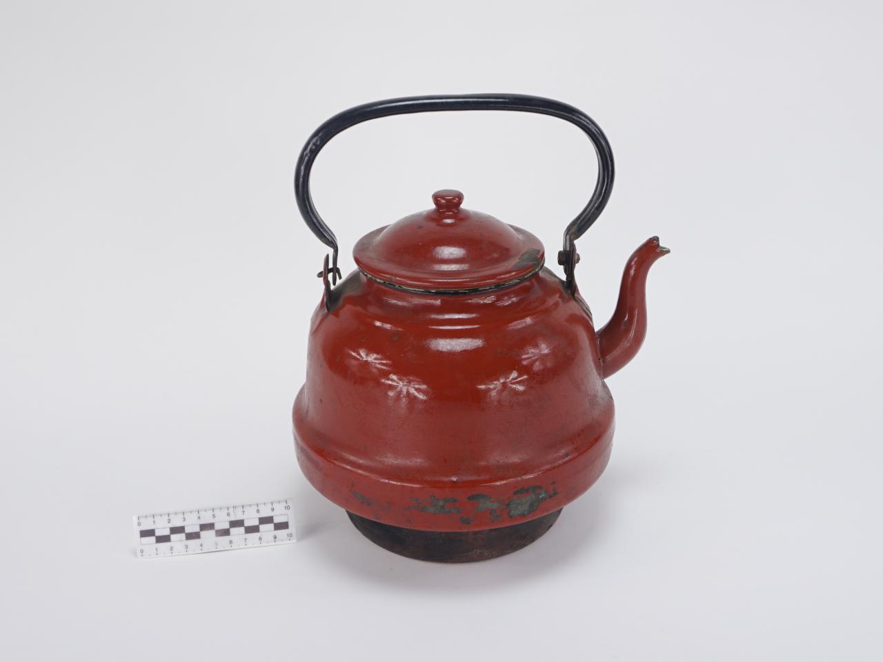 KETTLE