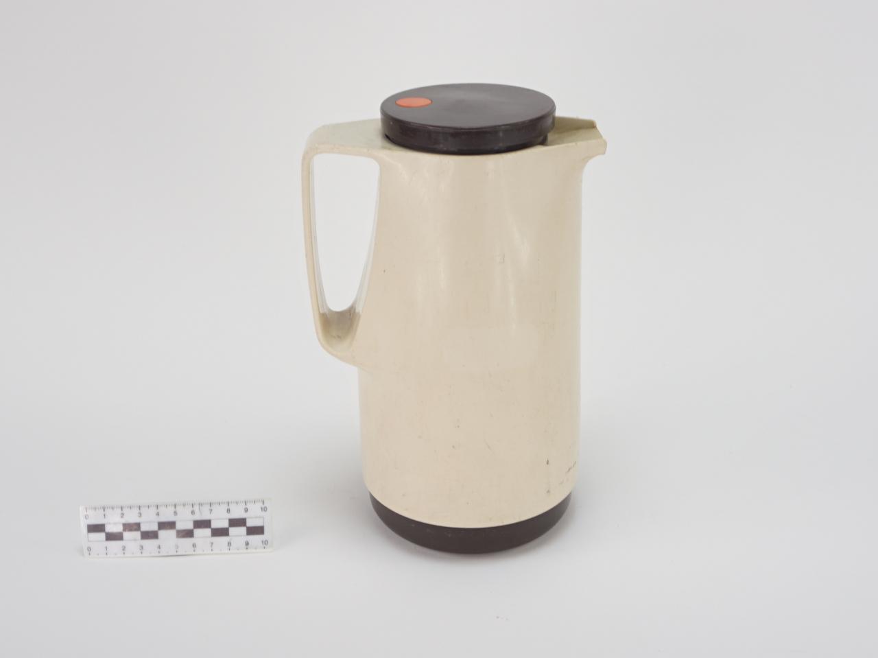 THERMOS