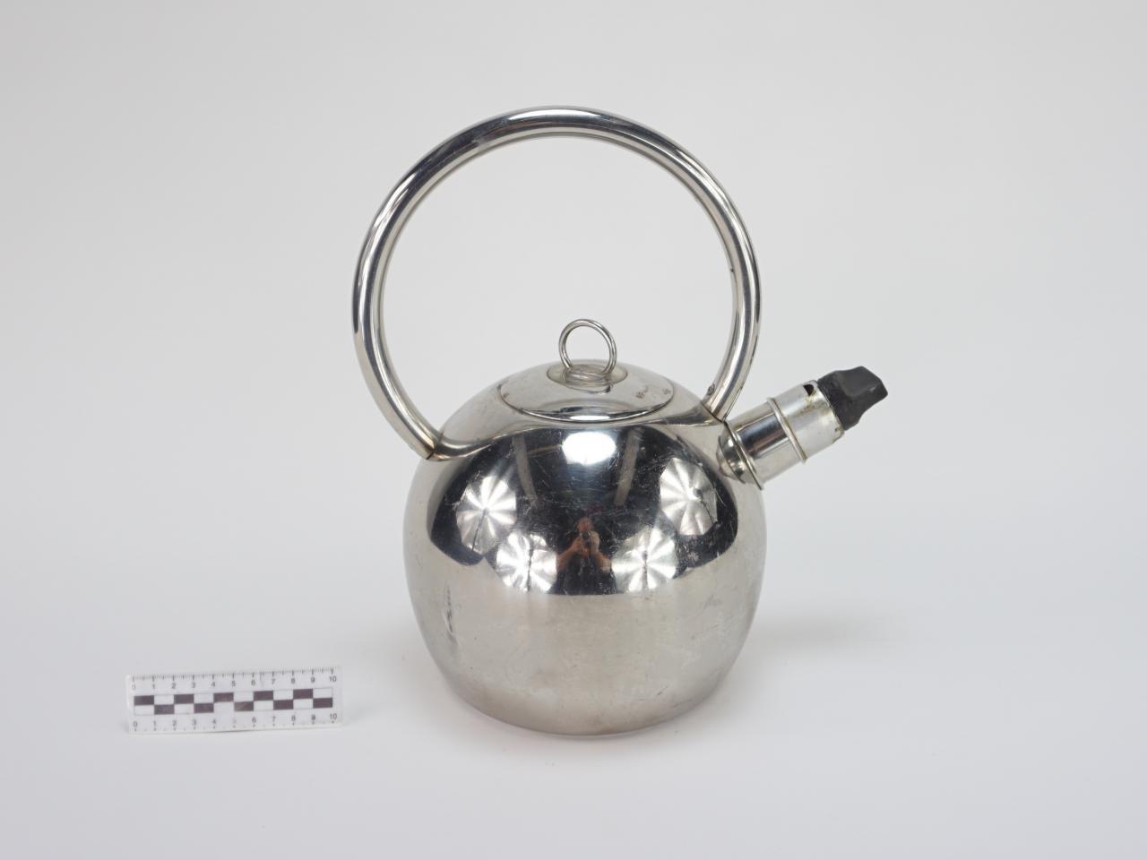 KETTLE