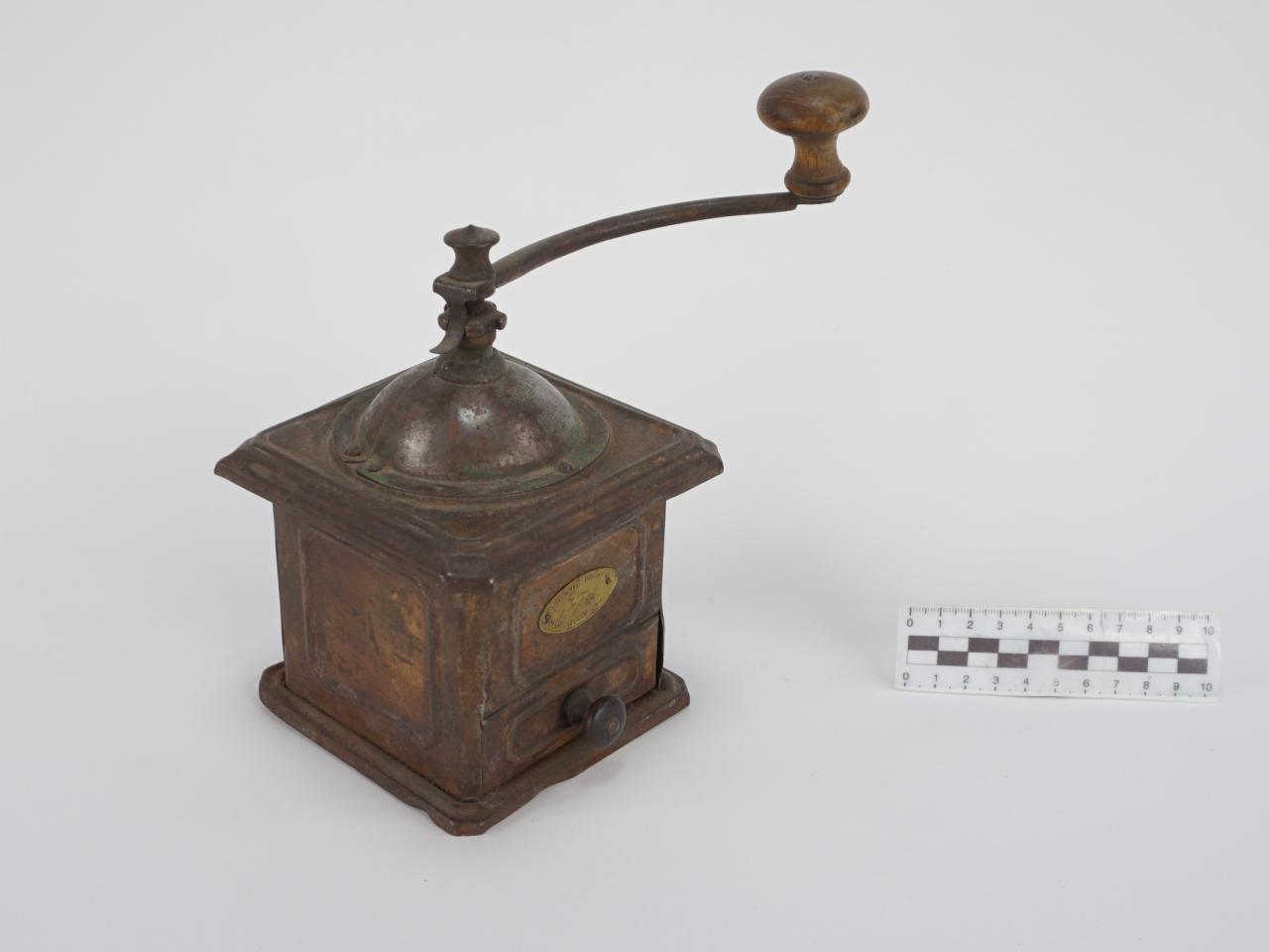 SPICE GRINDER