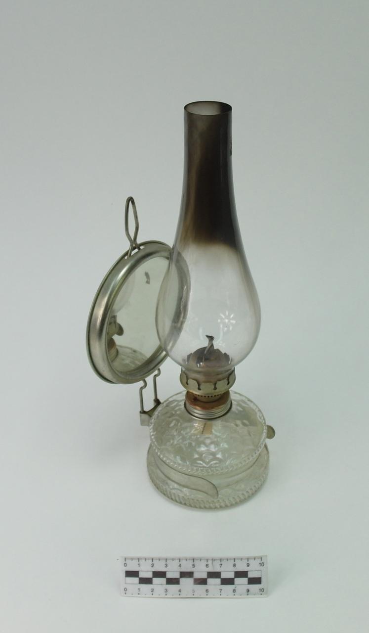 LAMPA NAFTOWA