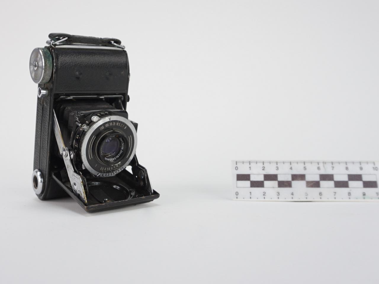 APARAT FOTOGRAFICZNY MIESZKOWY