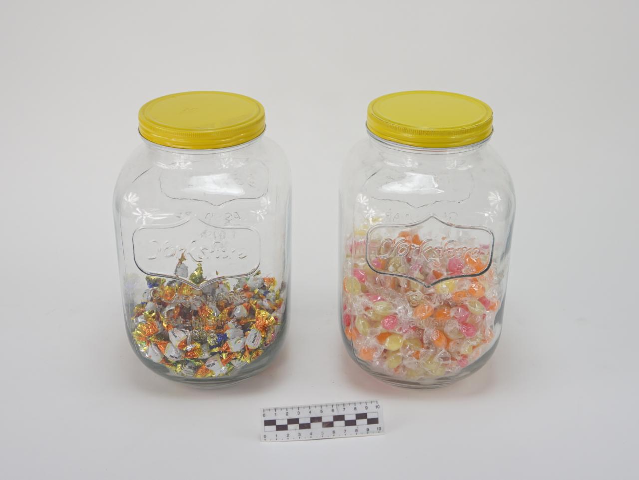 KITCHEN CONTAINER