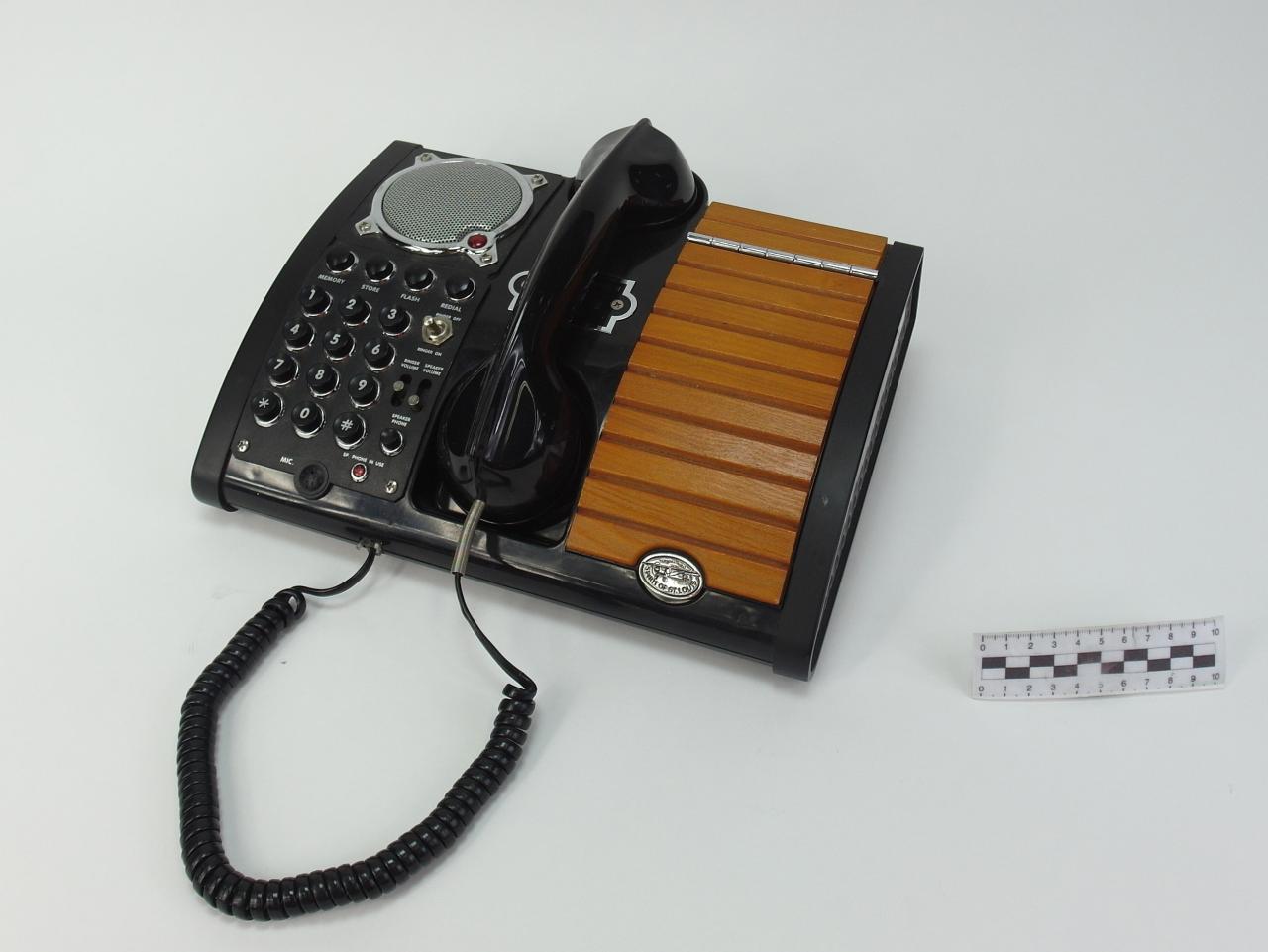 TELEFON STACJONARNY