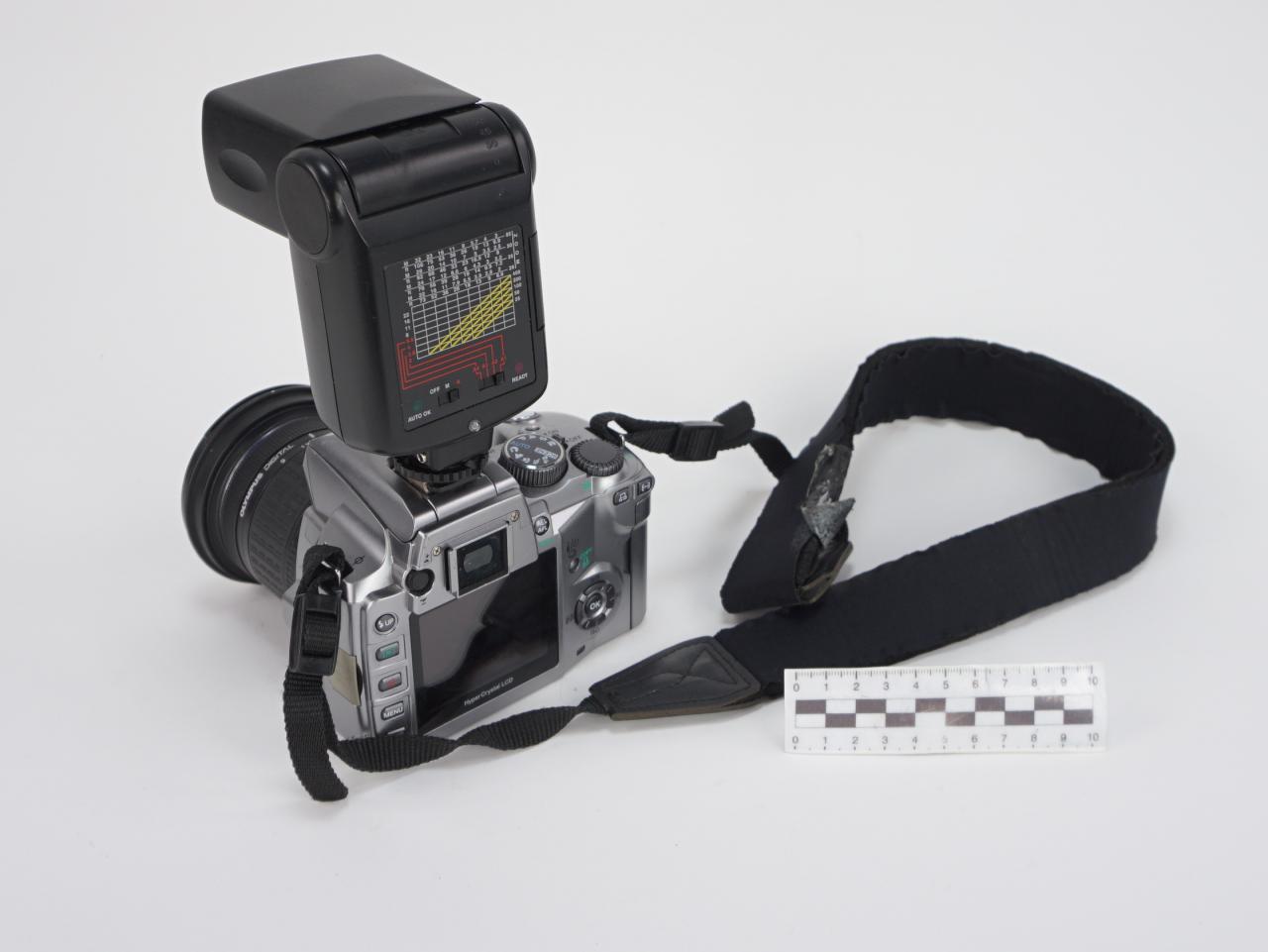 APARAT FOTOGRAFICZNY ANALOGOWY