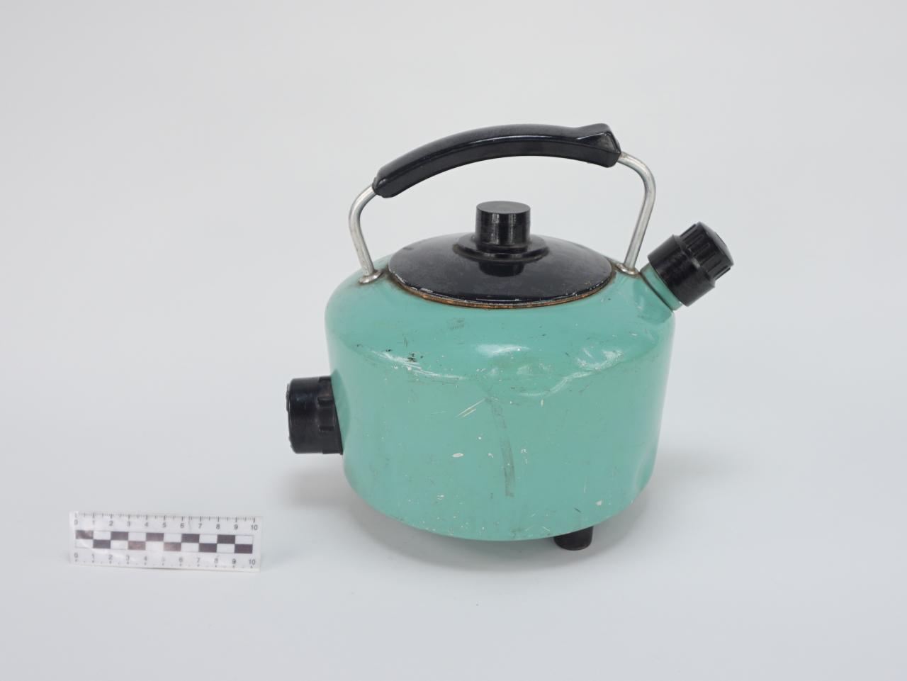 ELECTRIC KETTLE