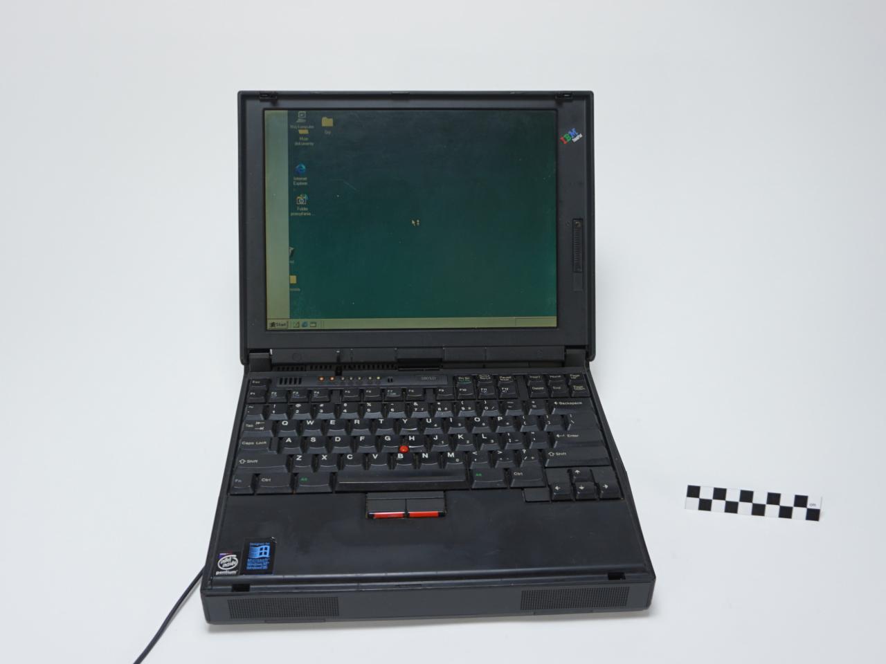 LAPTOP IBM