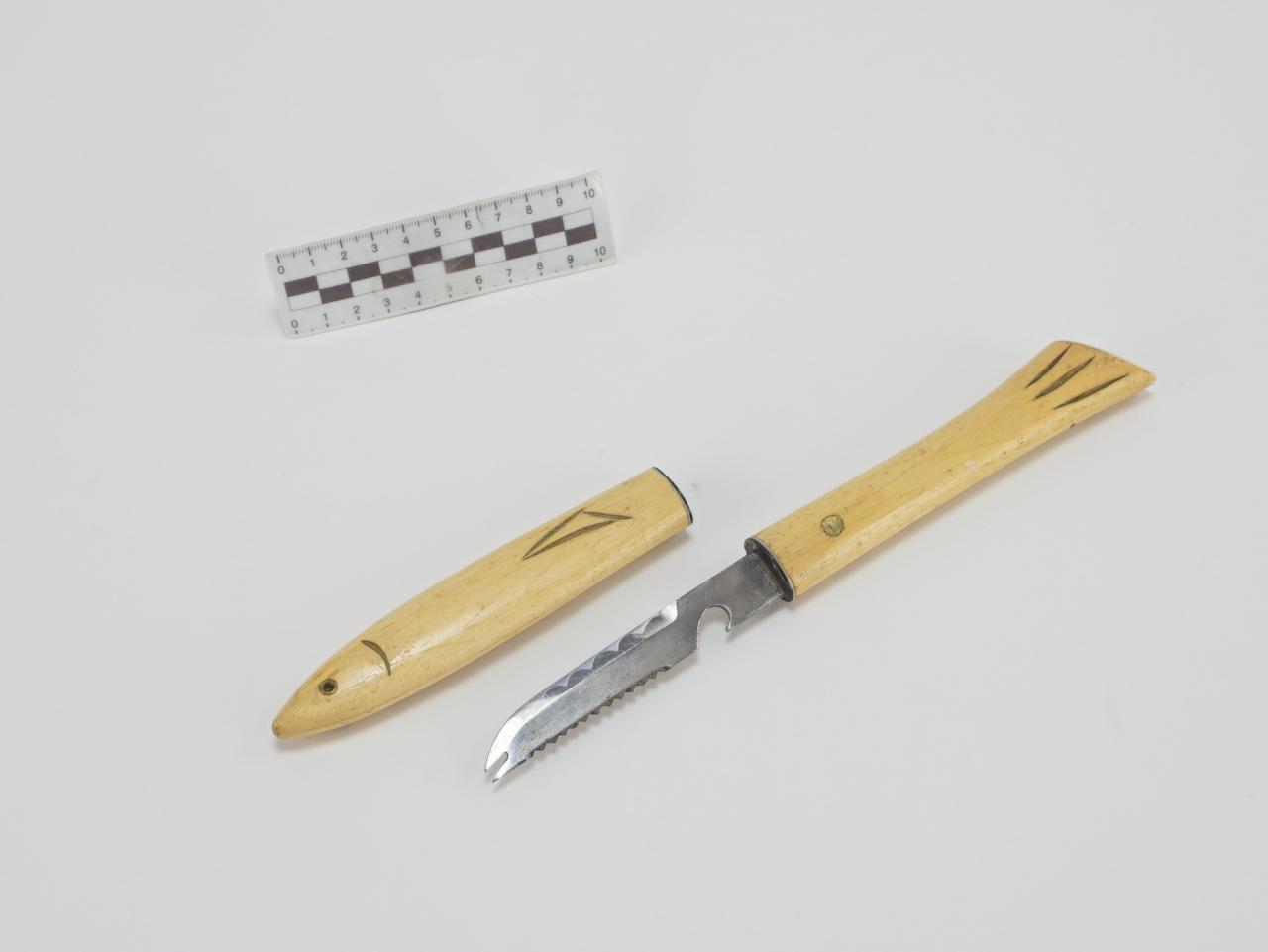 FISH FILLETING KNIFE