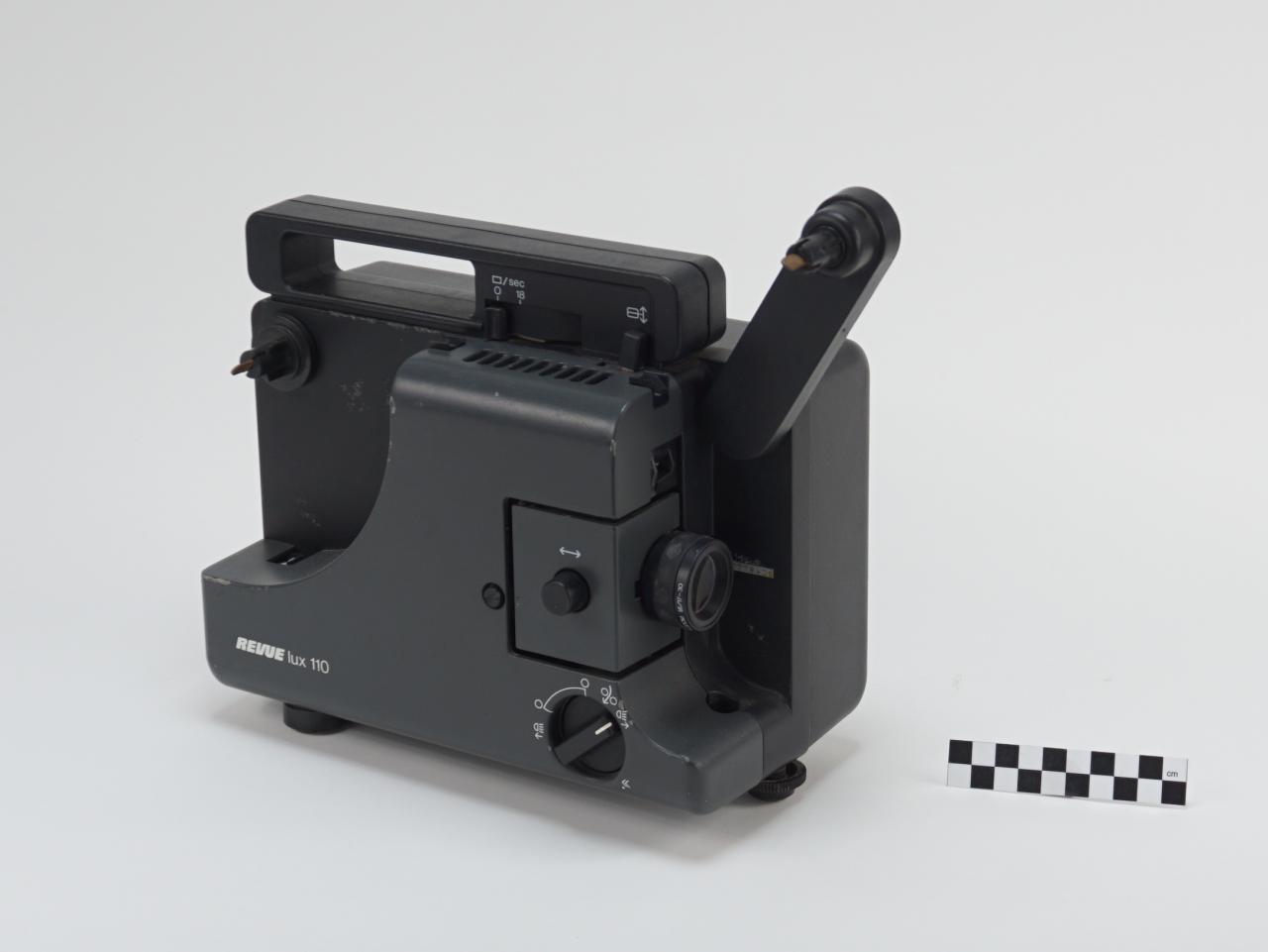 PROJECTOR