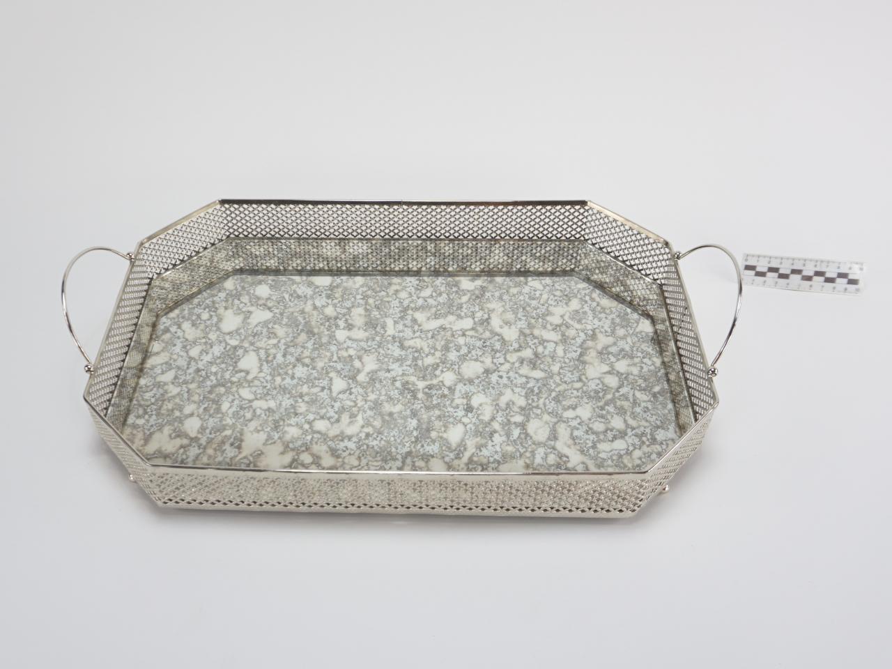 TRAY