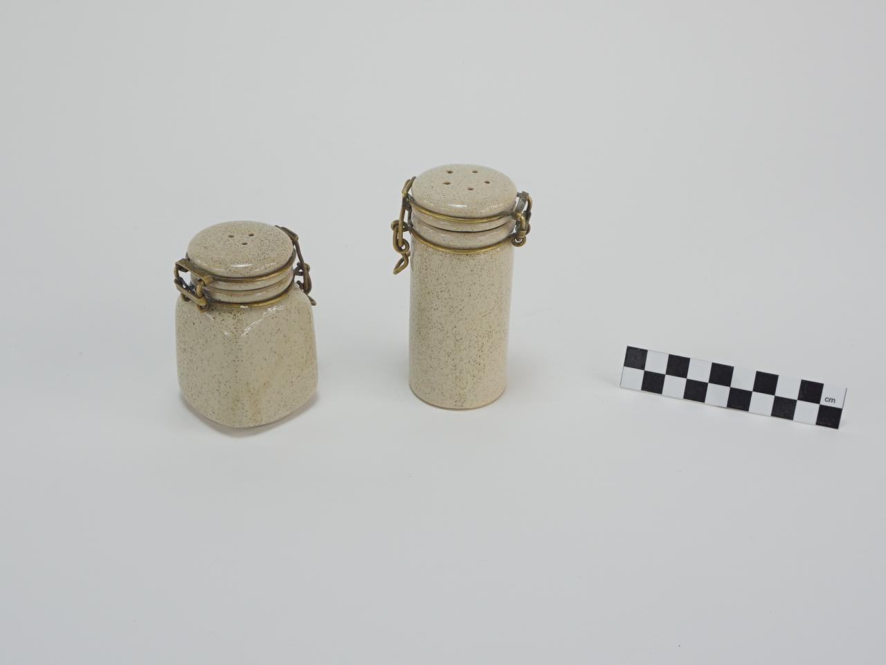 KITCHEN CONTAINER