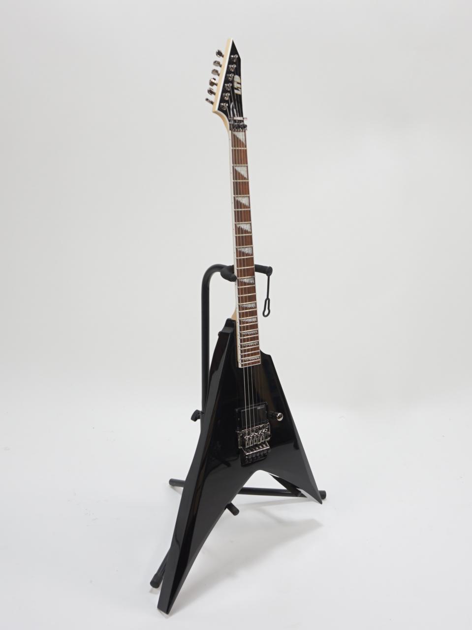 GITARA ELEKTRYCZNA