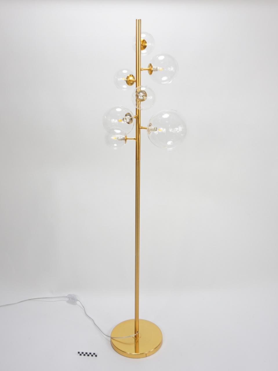 FLOOR LAMP