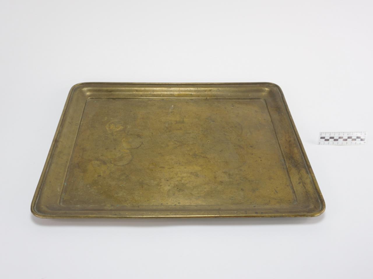 TRAY