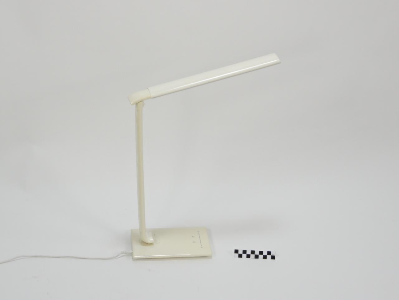DESK LAMP