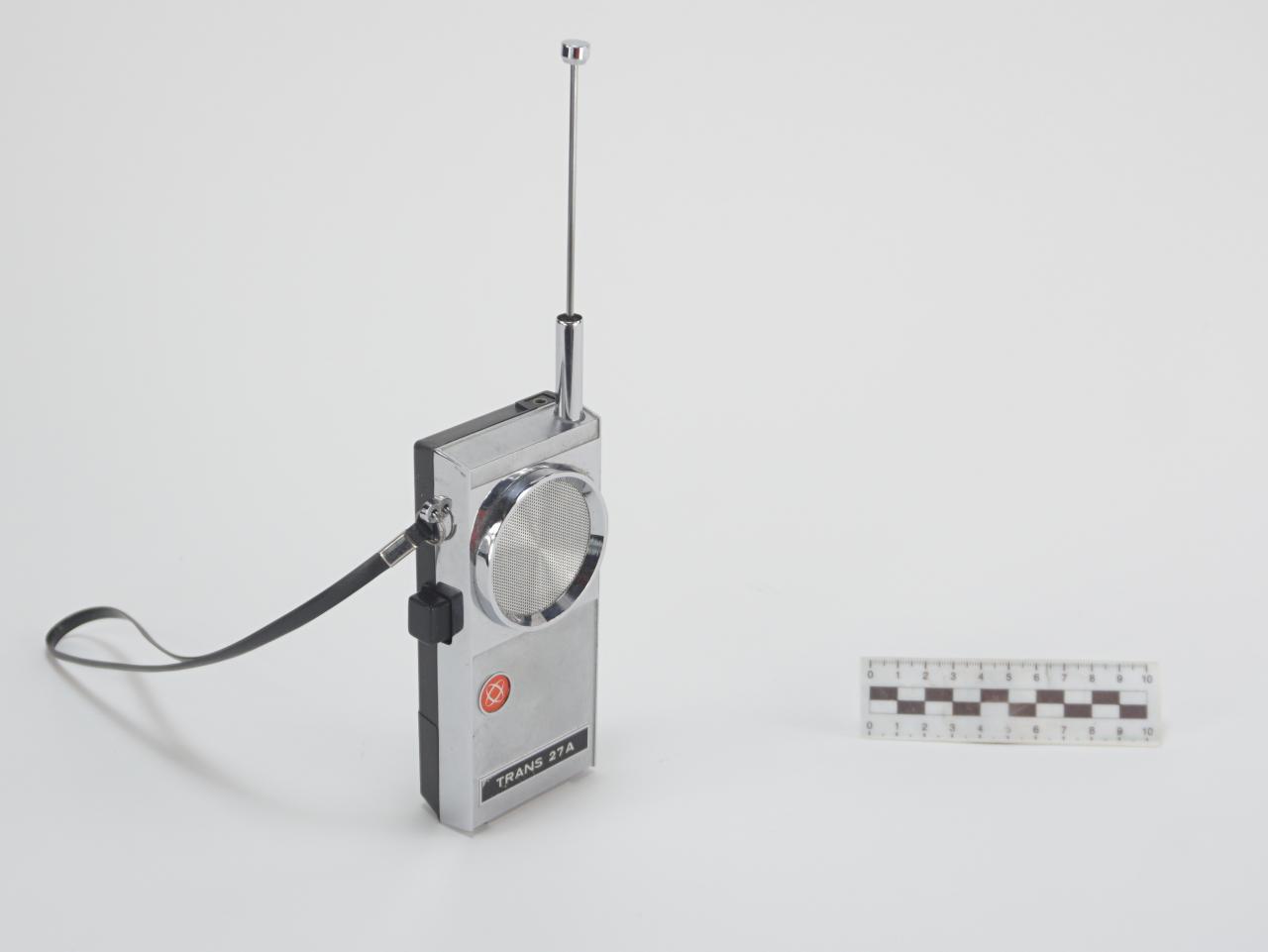 WALKIE-TALKIE