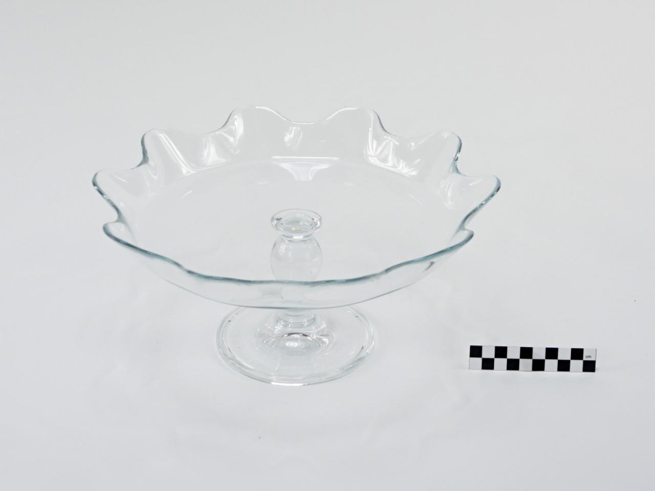 CAKE STAND